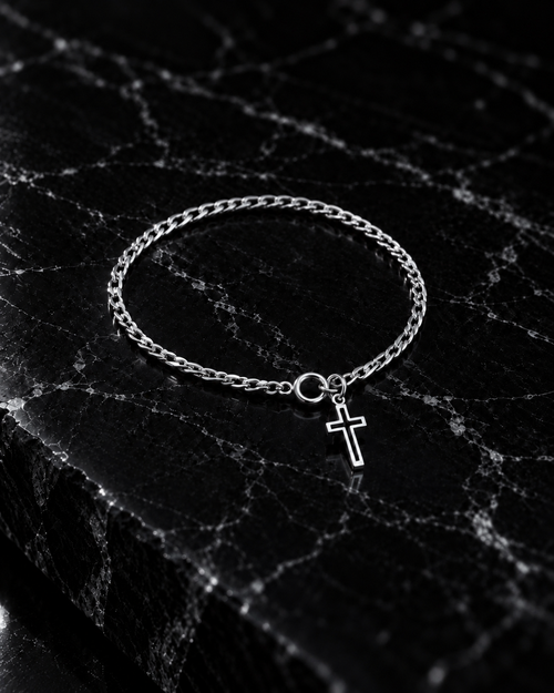 Pulsera Mini Creed en plata .925 con cruz lineal