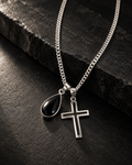Collar The Onyx Creed en plata .925 con ónix natural